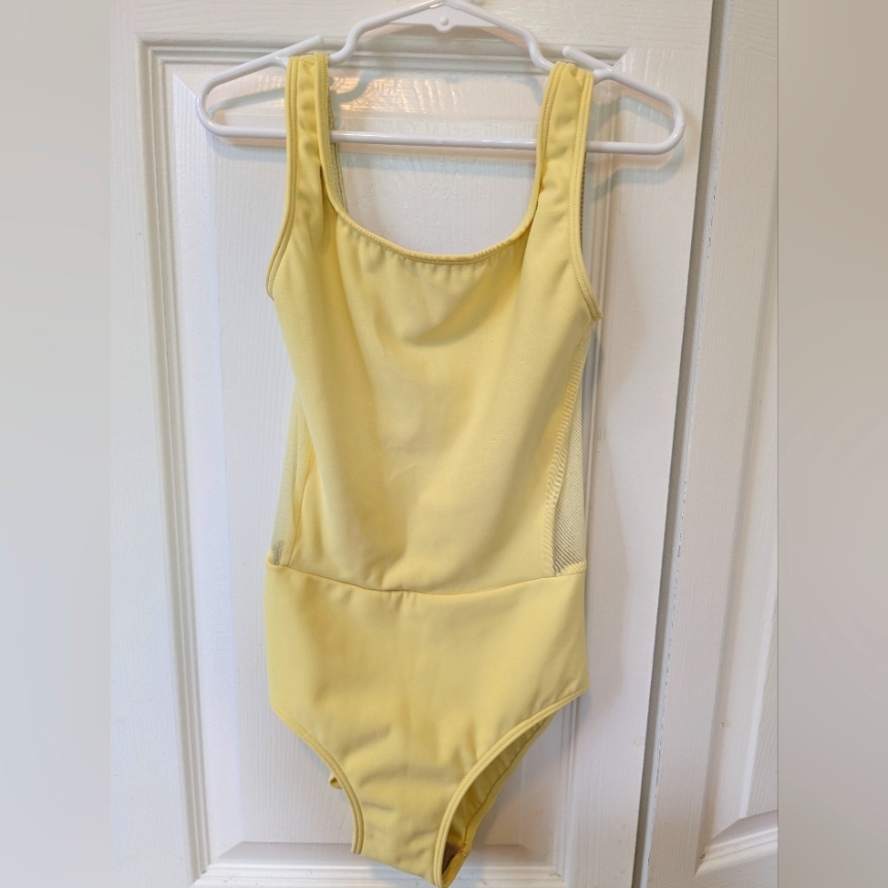 NWOT Elevé Kids Yellow Tank Leotard, Child Large